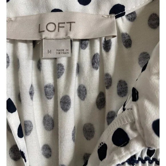 Polka Dot Blouse By Loft Size M Short Sleeve Smocked White/Black - Picture 6 of 8